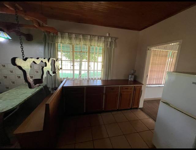 3 BEDROOM HOUSE FOR SALE IN HELDERSTROME AH